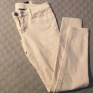 (American Eagle) Cream Corduroy Pants